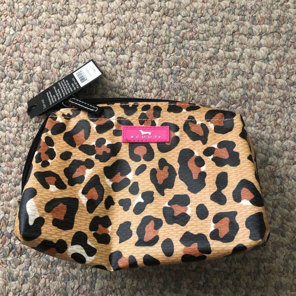 SCOUT Little Big Mouth Toiletry Bag